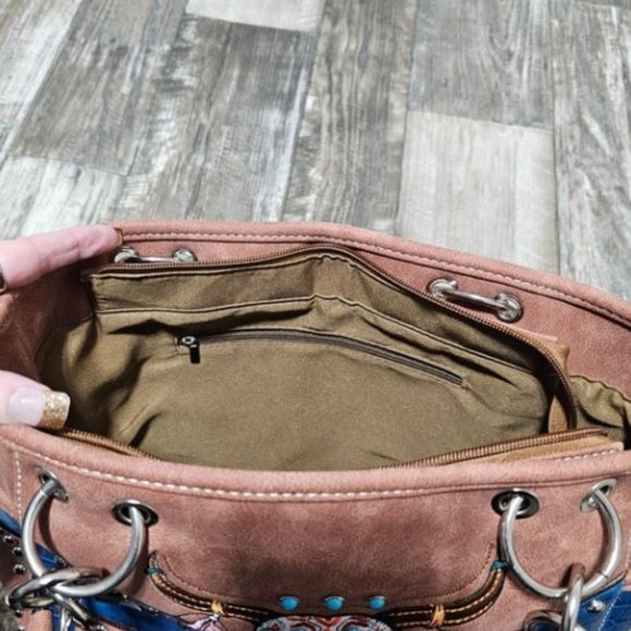 Blue Western Longhorn Embroidered Purse - Picture 10 of 12